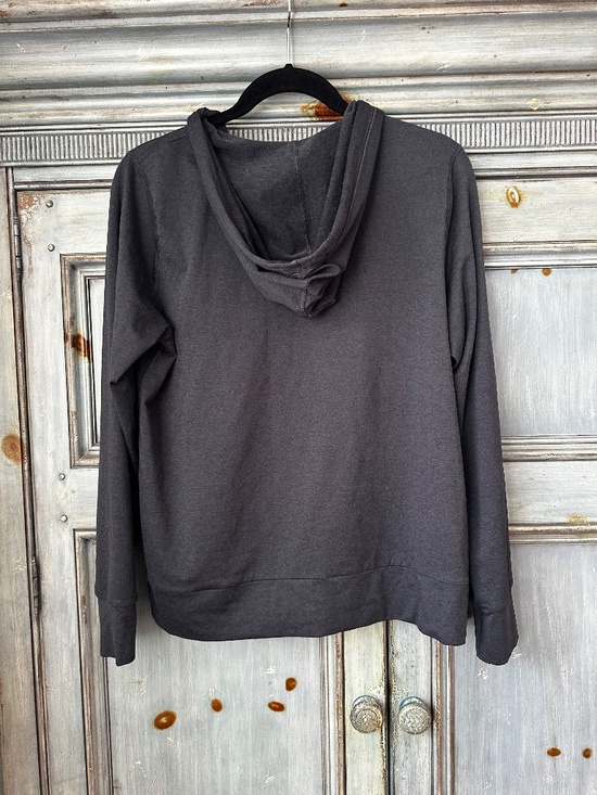 Vuori Halo Performance Hoodie 2.0 Size L in Midnight Heather - Picture 10 of 11